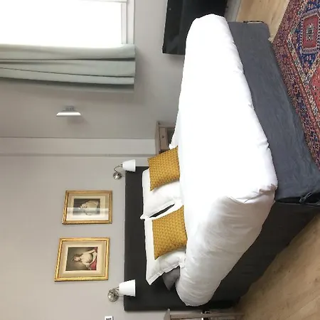 Gounod Hotel