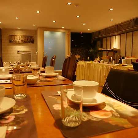 Gounod Hotel